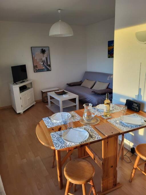 Charmant Appartement ! Ле-Баркарес Екстер'єр фото